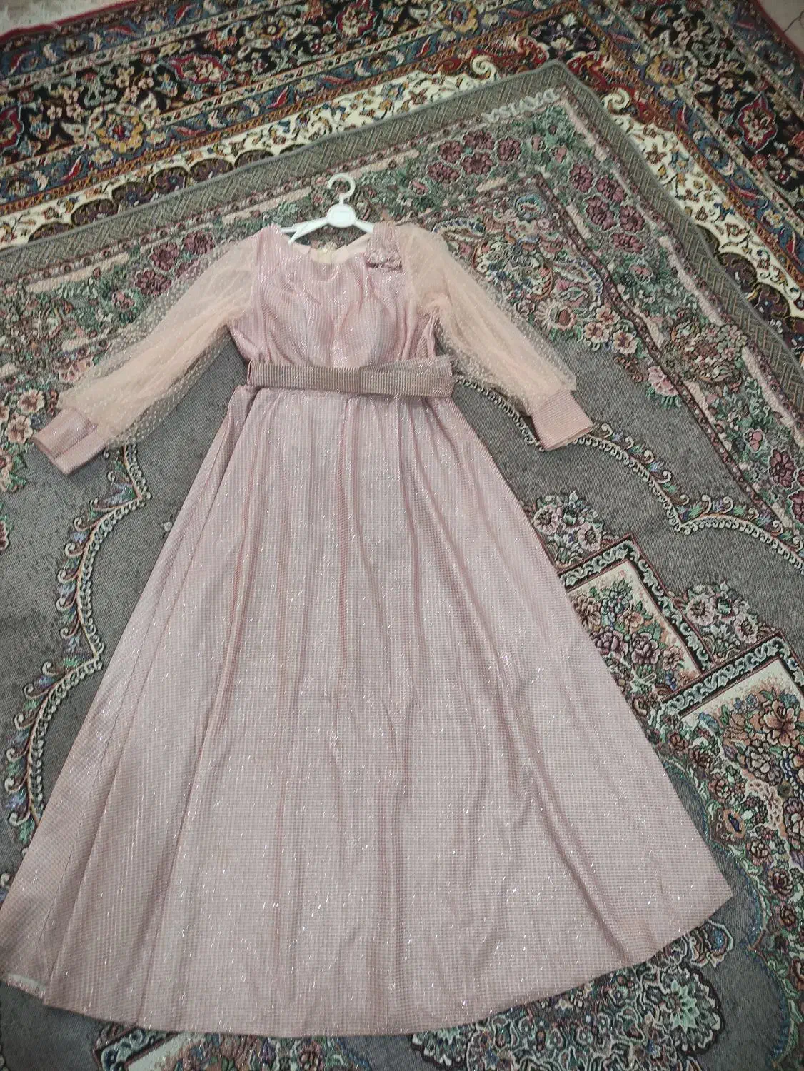 دامن مجلسی دخترانه درحدنودوتا دارم جفتشم همین رنگ|لباس|بجنورد, |دیوار