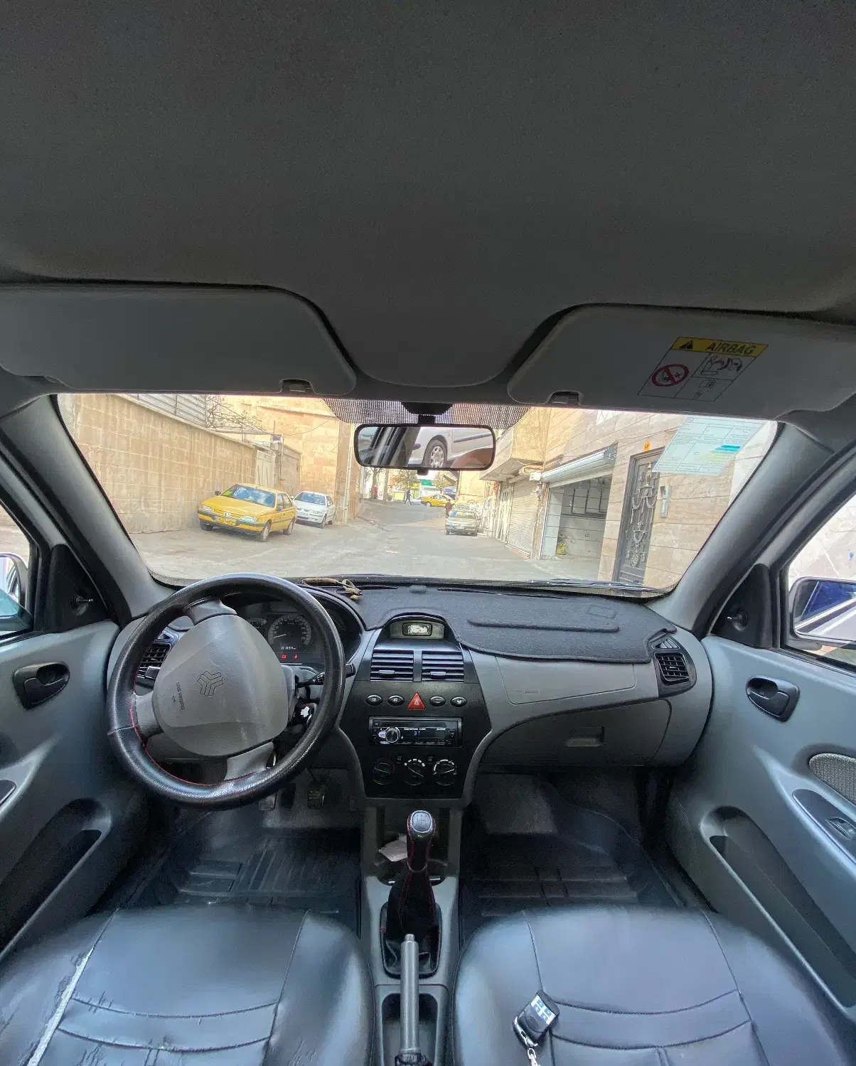 تیبا مدل۹۸|خودرو سواری و وانت|قزوین, |دیوار