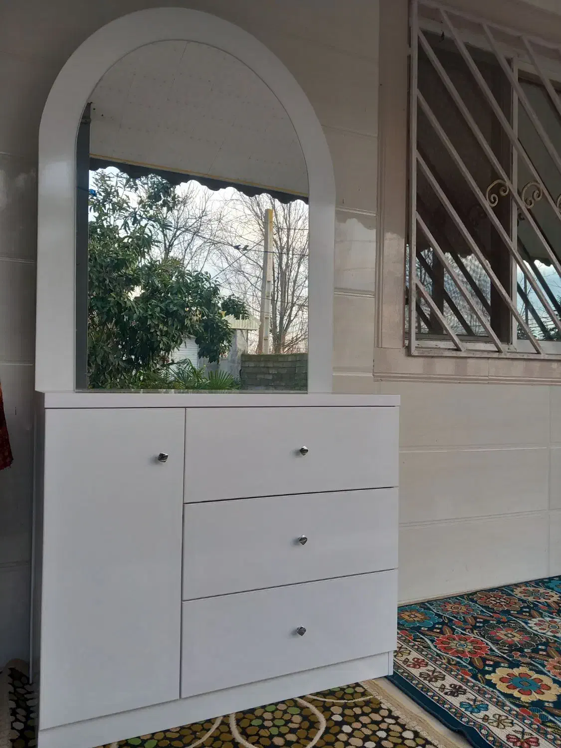 میز آرایش نو|جاکفشی، کمد، دراور|کوچصفهان, |دیوار