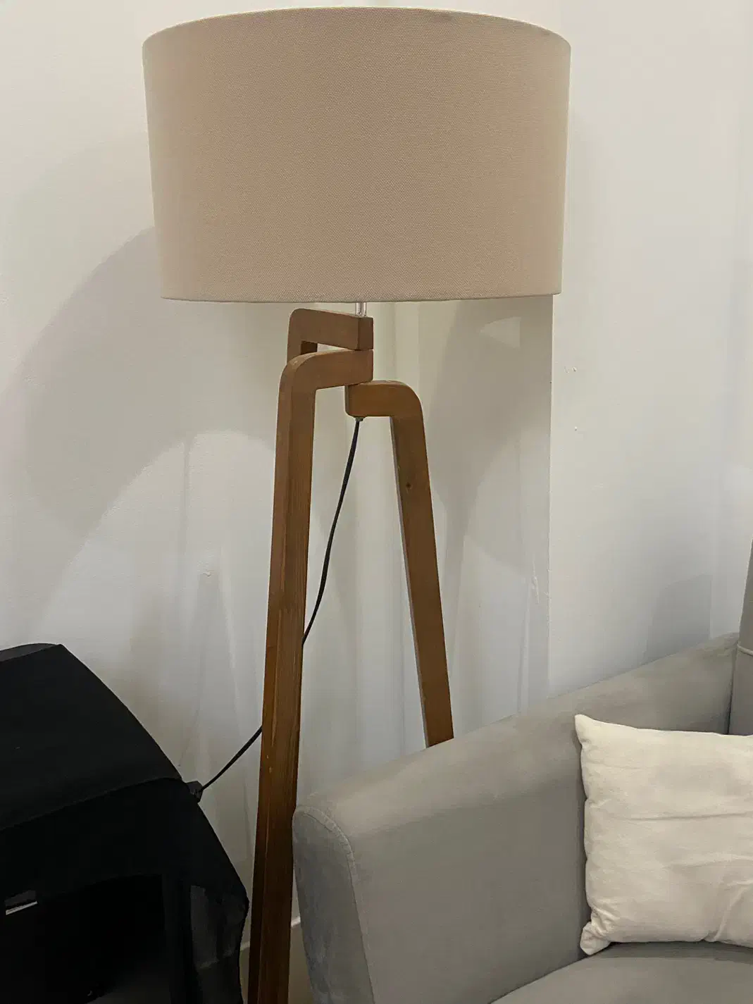 آباژور و لوستر و تابلو و دکور و گلدان|لوستر و چراغ آویز|بندر کنگان, |دیوار