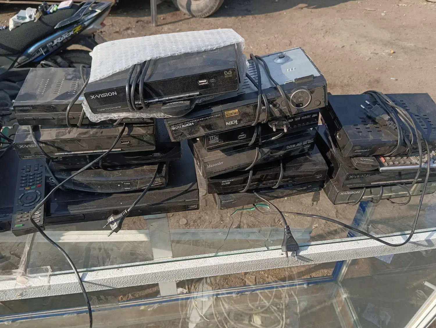 فروشی سالم نو هم توش هست|صوتی و تصویری|تهران, خلازیر|دیوار