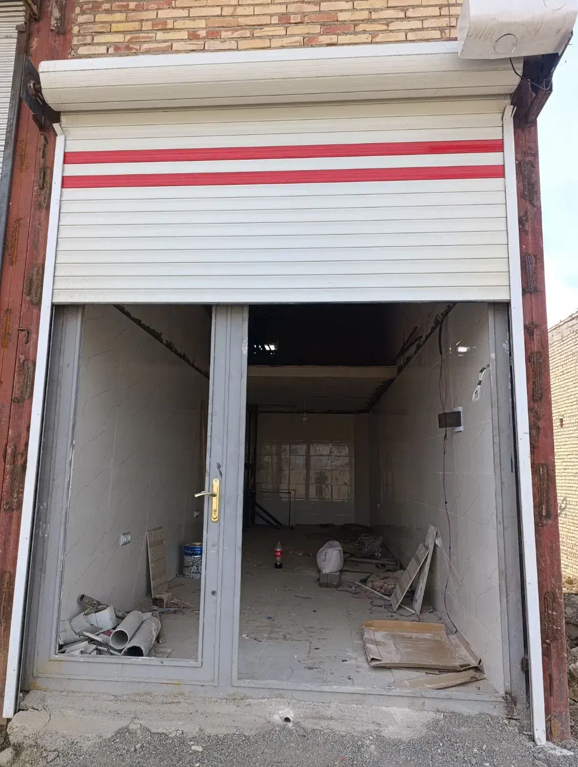 مغازه مجاز شهرداری پشت CNGشهرداری|فروش مغازه و غرفه|سلماس, |دیوار