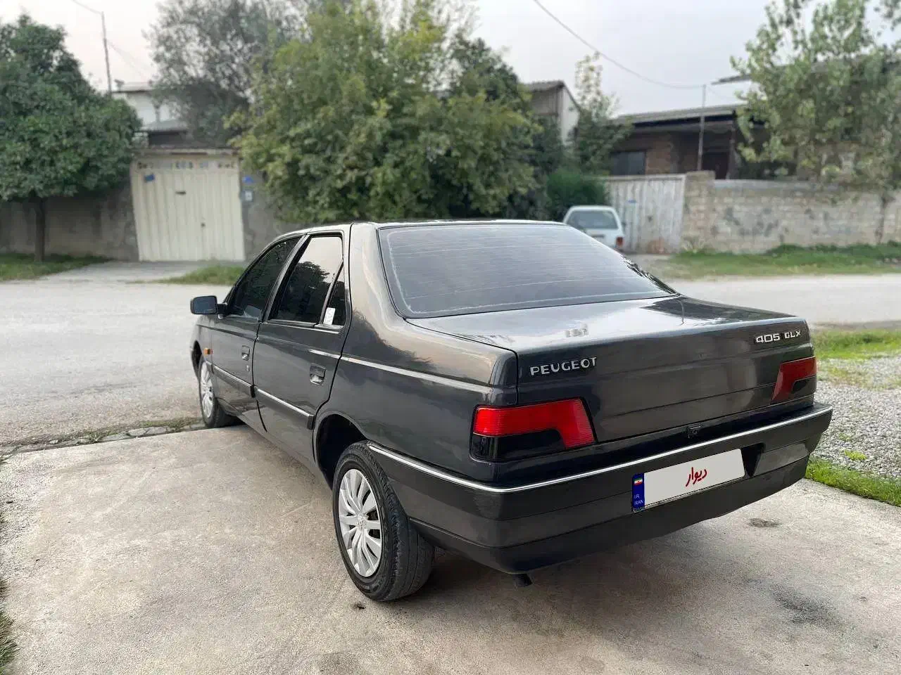 پژو ۴۰۵ مدل ۸۳ نوک مدادی متالیک|خودرو سواری و وانت|قائمشهر, |دیوار