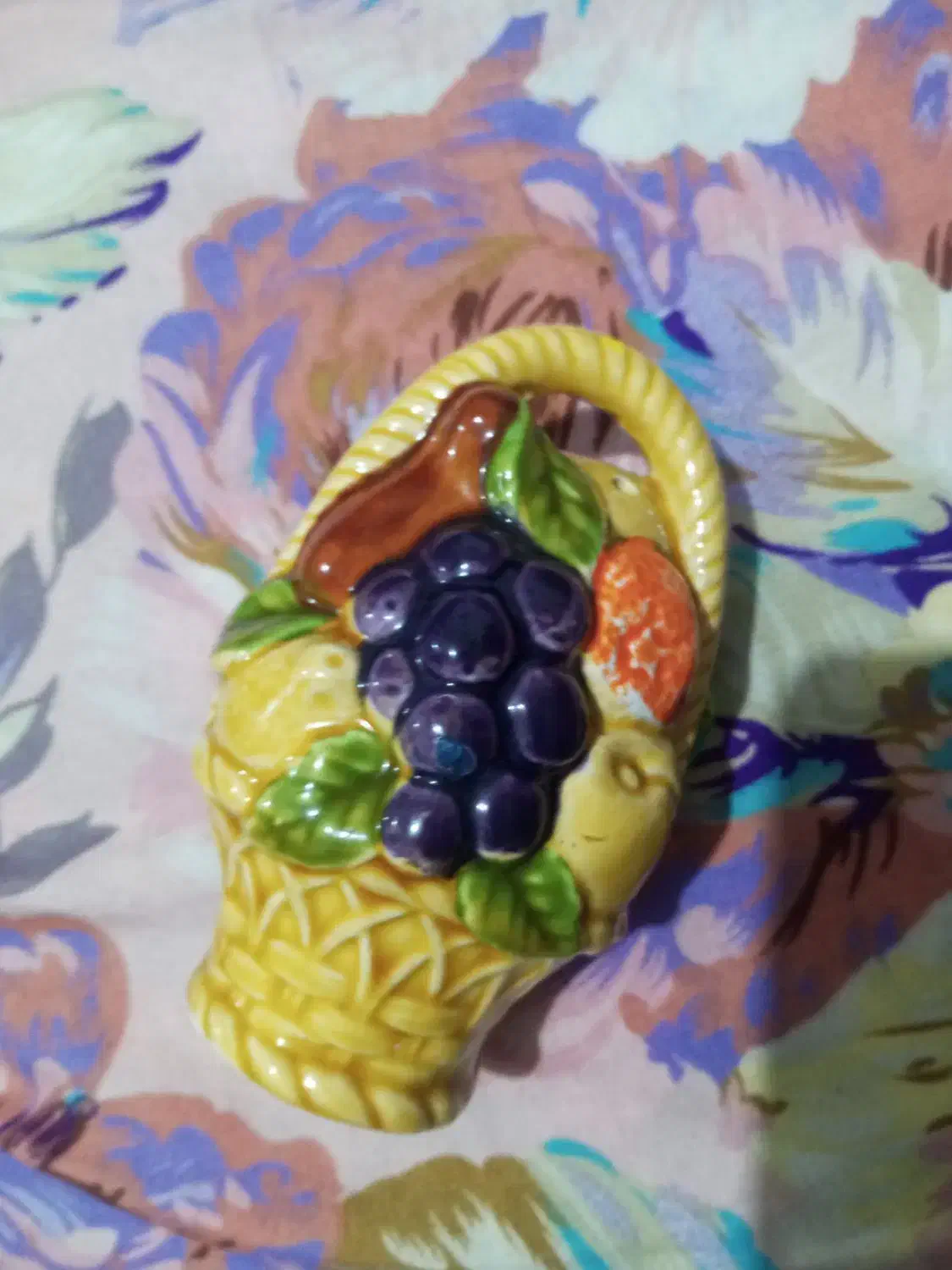 نمکدون انتیک|کلکسیون اشیاء عتیقه|رشت, ولکس|دیوار