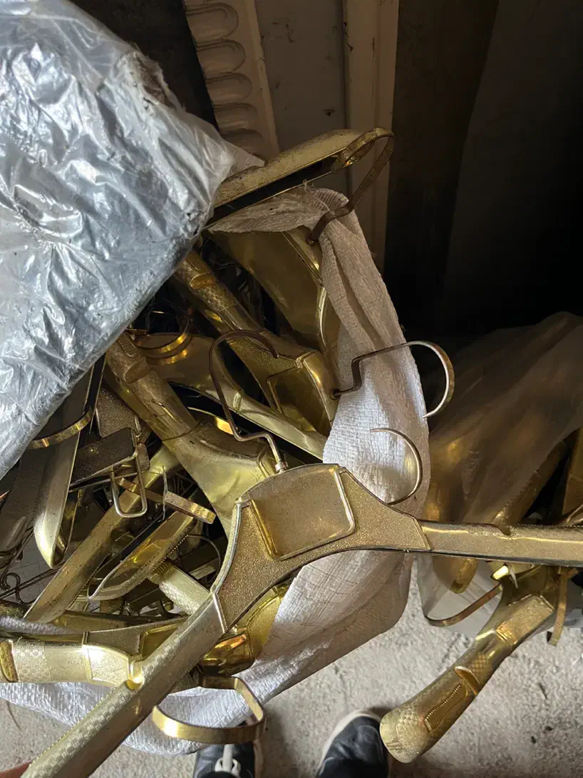 مانکن بچه و زنانه و گیت فروشگاهی،چوب لباسی طلایی|فروشگاه و مغازه|بهشهر, |دیوار