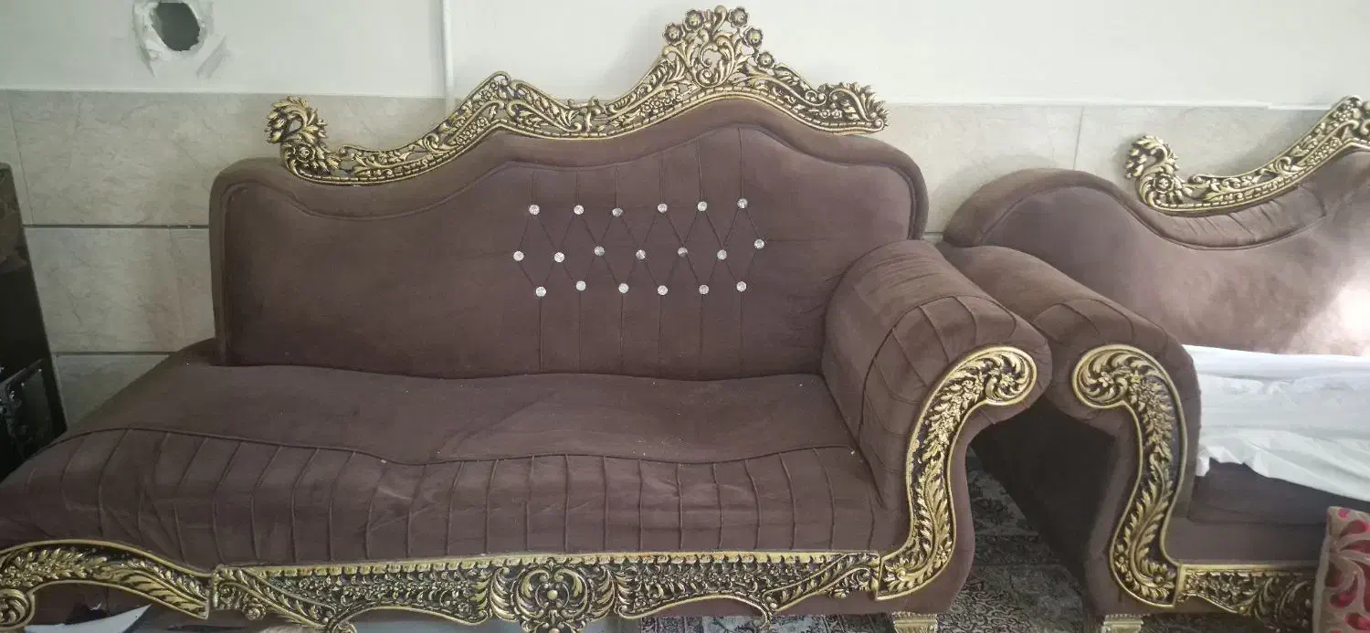 مبل شش نفره|مبلمان خانگی و میز عسلی|شیراز, شیشه‌گری|دیوار