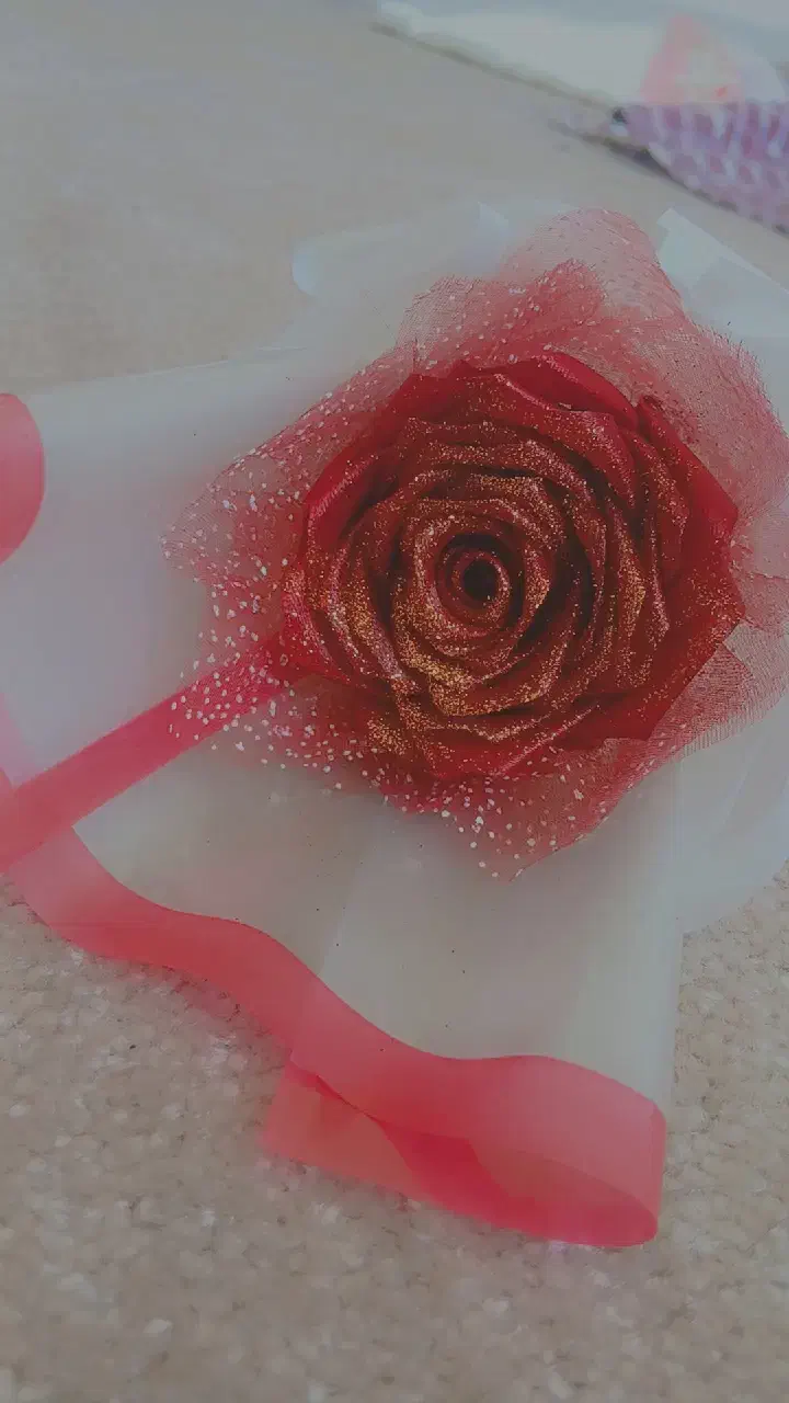 گل جاودان|گل مصنوعی|سمنان, |دیوار