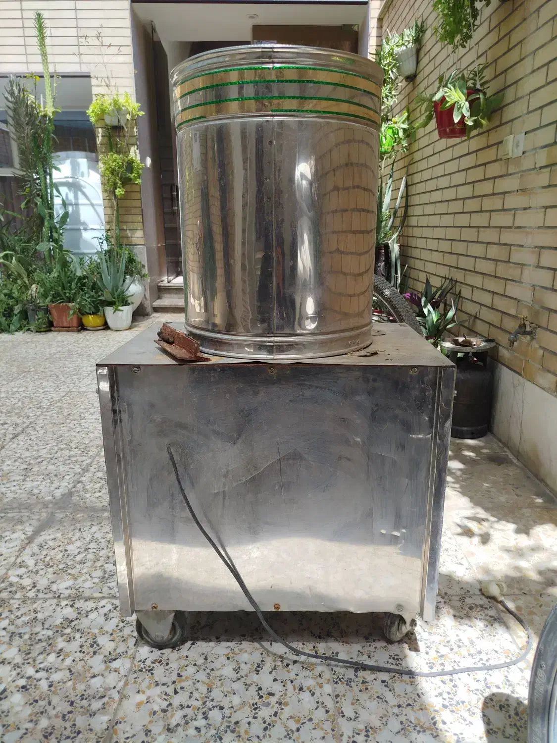 سبزی خورد کنی صنعتی|خردکن، آسیاب، غذاساز|اصفهان, خانه اصفهان|دیوار