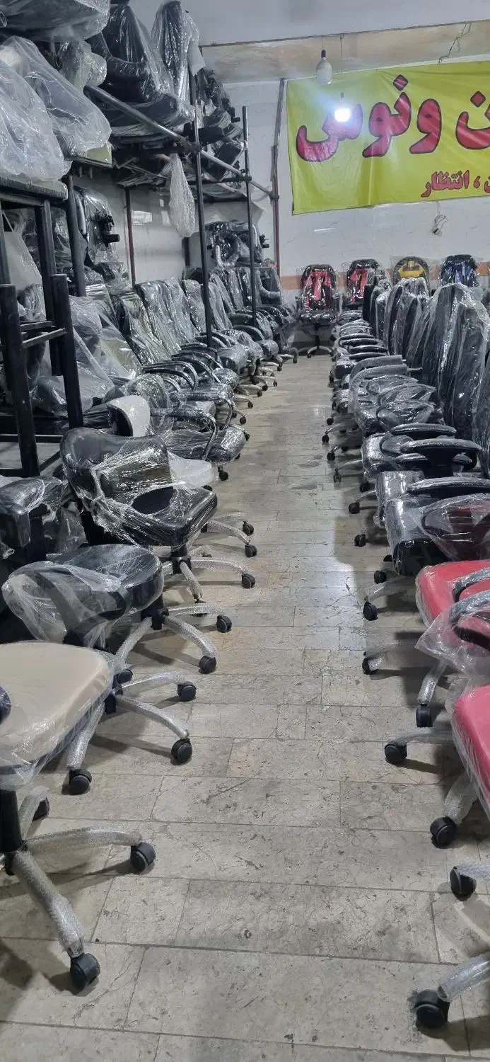 صندلی اداری مدیریتی تحریر سالنی|صندلی و نیمکت|مشهد, عبادی|دیوار