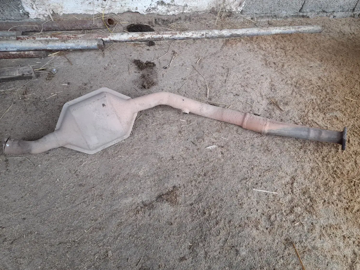 کاتالیزور پیکان وانت|قطعات یدکی و لوازم جانبی|طاهرگوراب, |دیوار