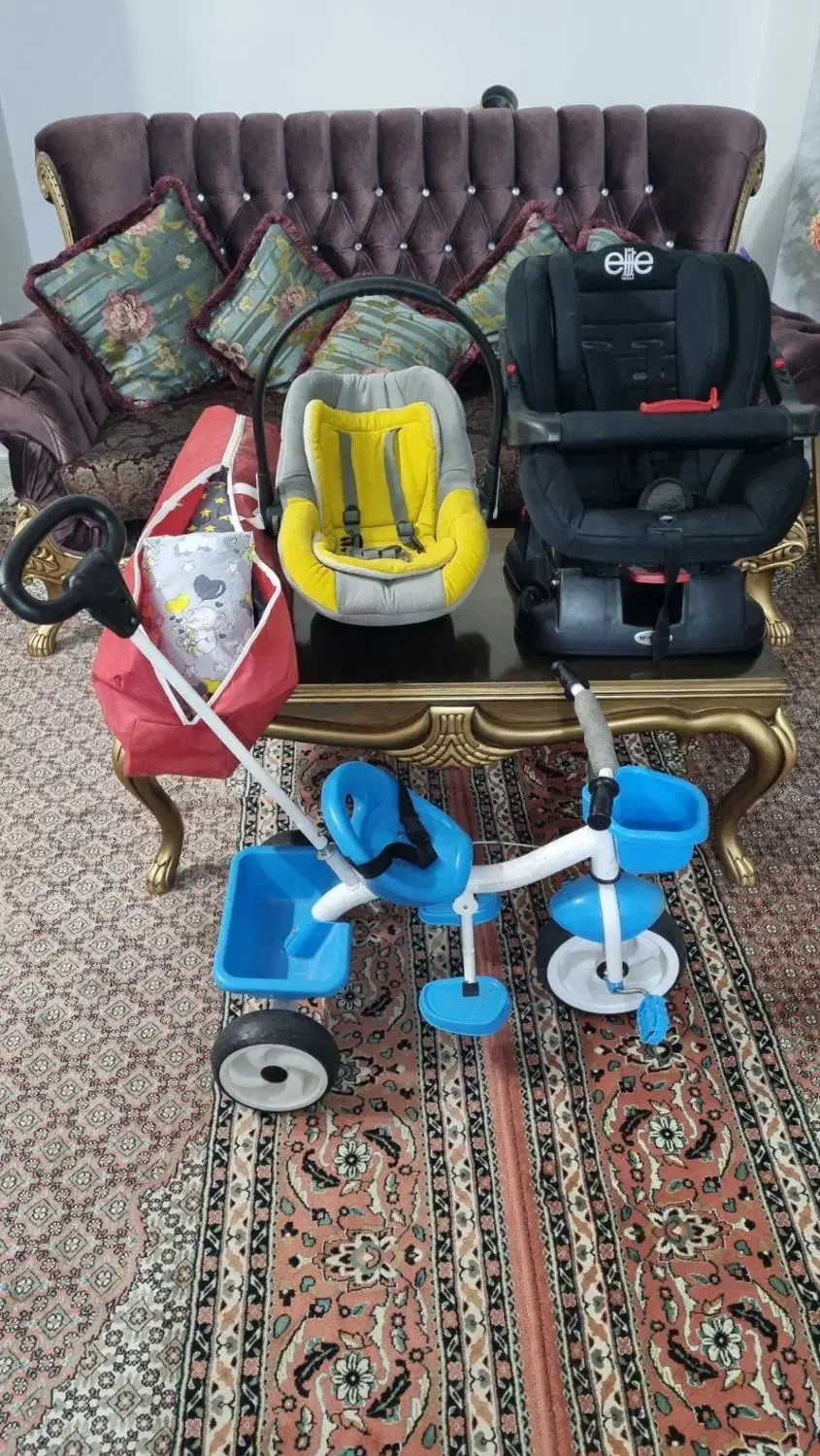 تعدادی لوازم نوزاد و کودک|اسباب و اثاث بچه|زاهدان, |دیوار