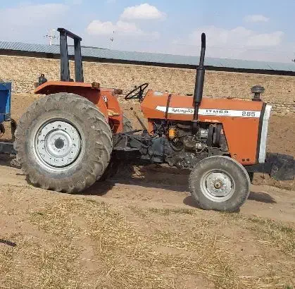 تراکتور 285مدل82|خودرو سنگین|نهاوند, |دیوار