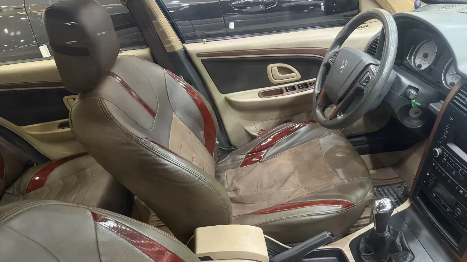 پژو پارس ۱۴۰۰ بی رنگ سفید|خودرو سواری و وانت|قم, تولید دارو و یخچال|دیوار