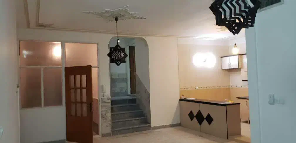 اجاره ویلایی مستقل برای دوخانوار|اجارهٔ خانه و ویلا|قم, زنبیل آباد|دیوار