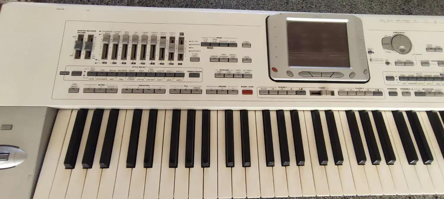 ارگ|پیانو، کیبورد، آکاردئون|اهر, |دیوار