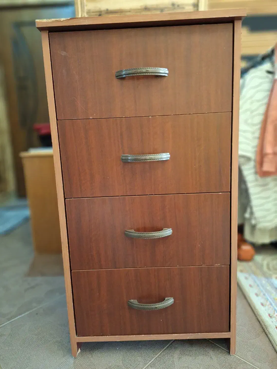 فروش دراور ۴ کشو سالم ابعاد ۵۰×۹۰|جاکفشی، کمد، دراور|بابلسر, |دیوار