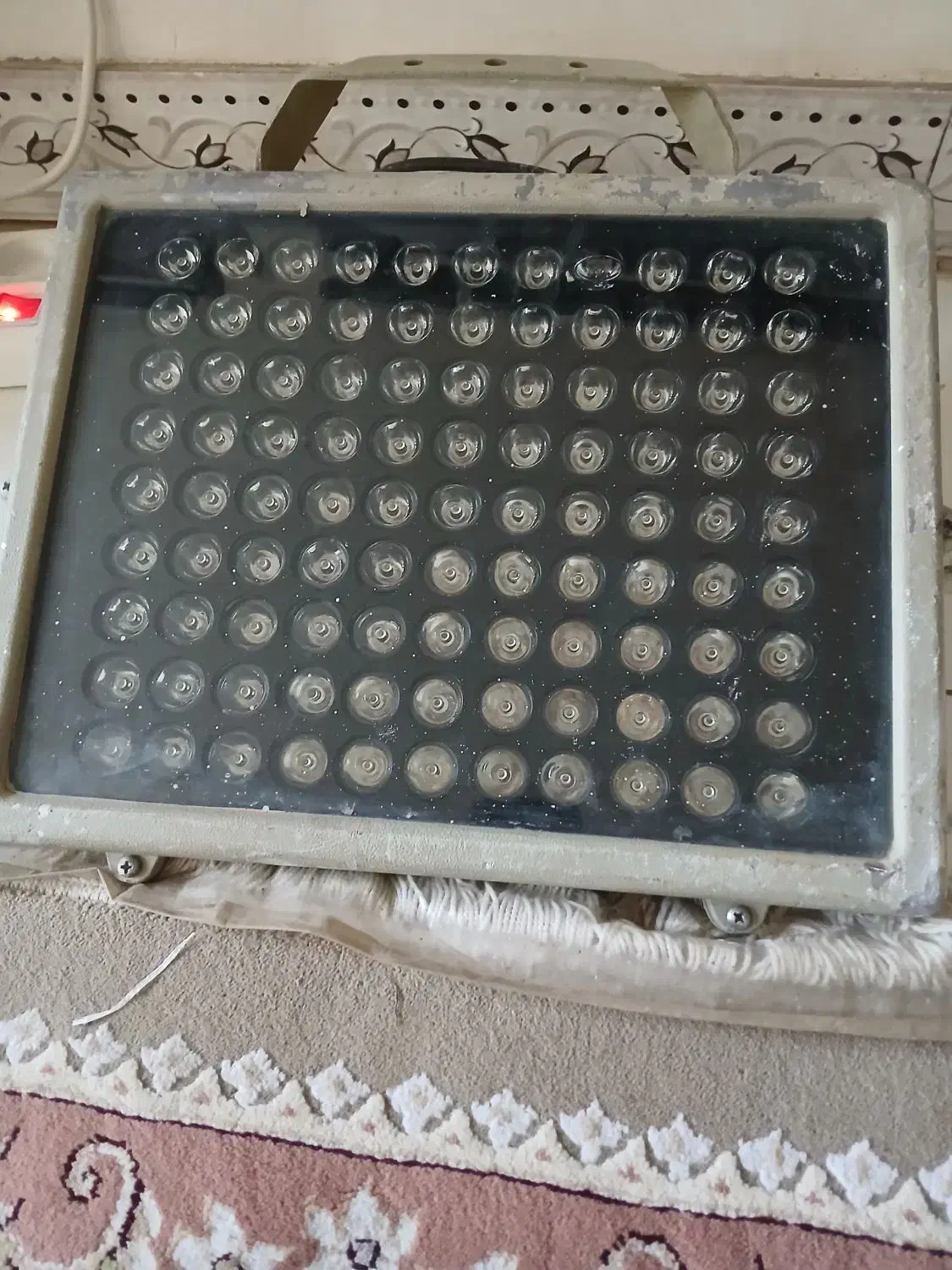 پرژکتر۹۹‌لامپ‌سالم‌رنگ‌ابی|تلویزیون و پروژکتور|نورآباد, |دیوار