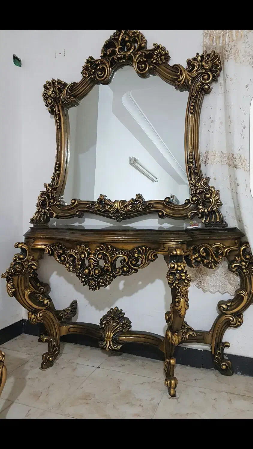 آینه کنسول سلطنتی|بوفه، ویترین، کنسول|سیاهکل, |دیوار