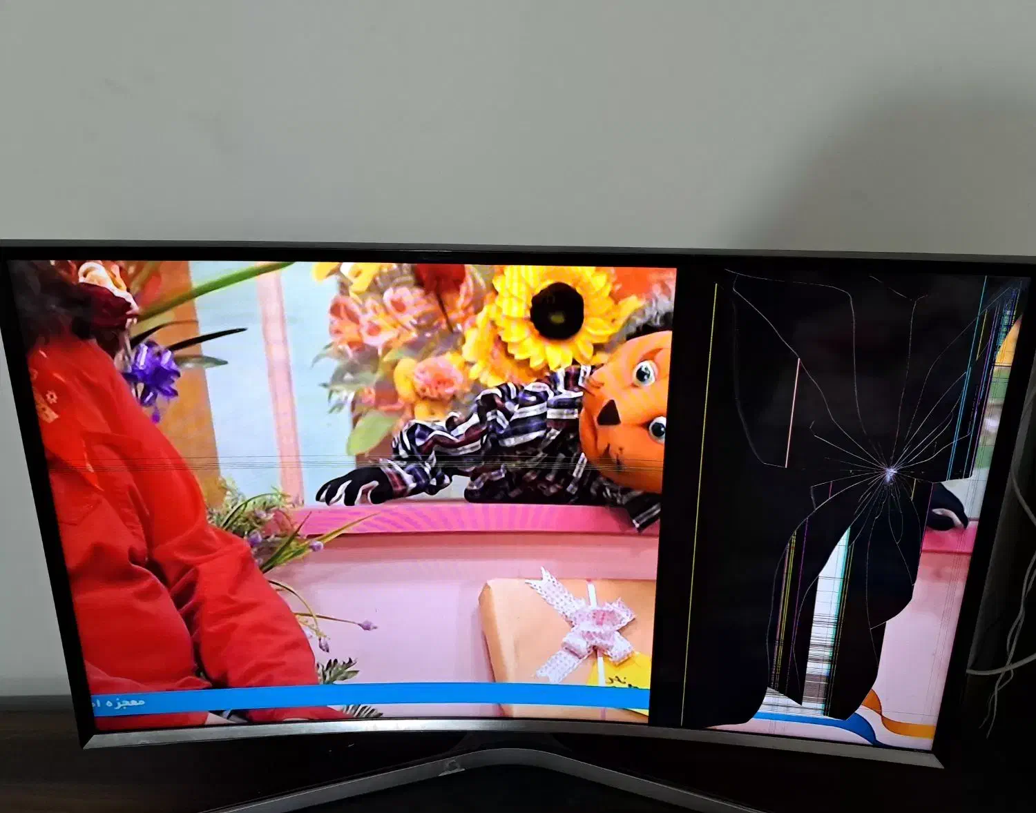 تلویزیون سامسونگ ۴۰ اینچ|تلویزیون و پروژکتور|پردیس, فاز ۱۱|دیوار