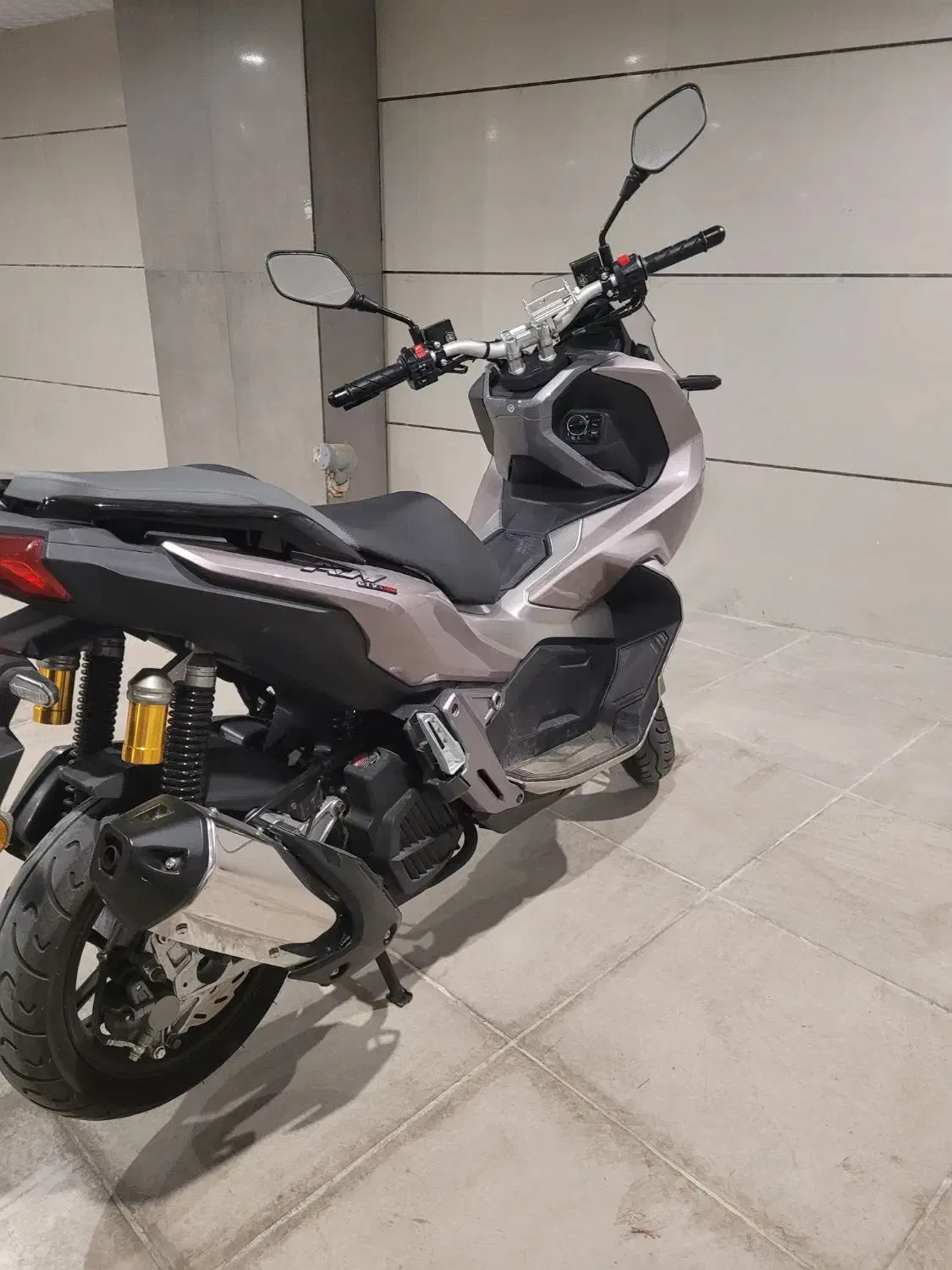 موتور ADV 150 صفر|موتورسیکلت|شیراز, ستارخان|دیوار