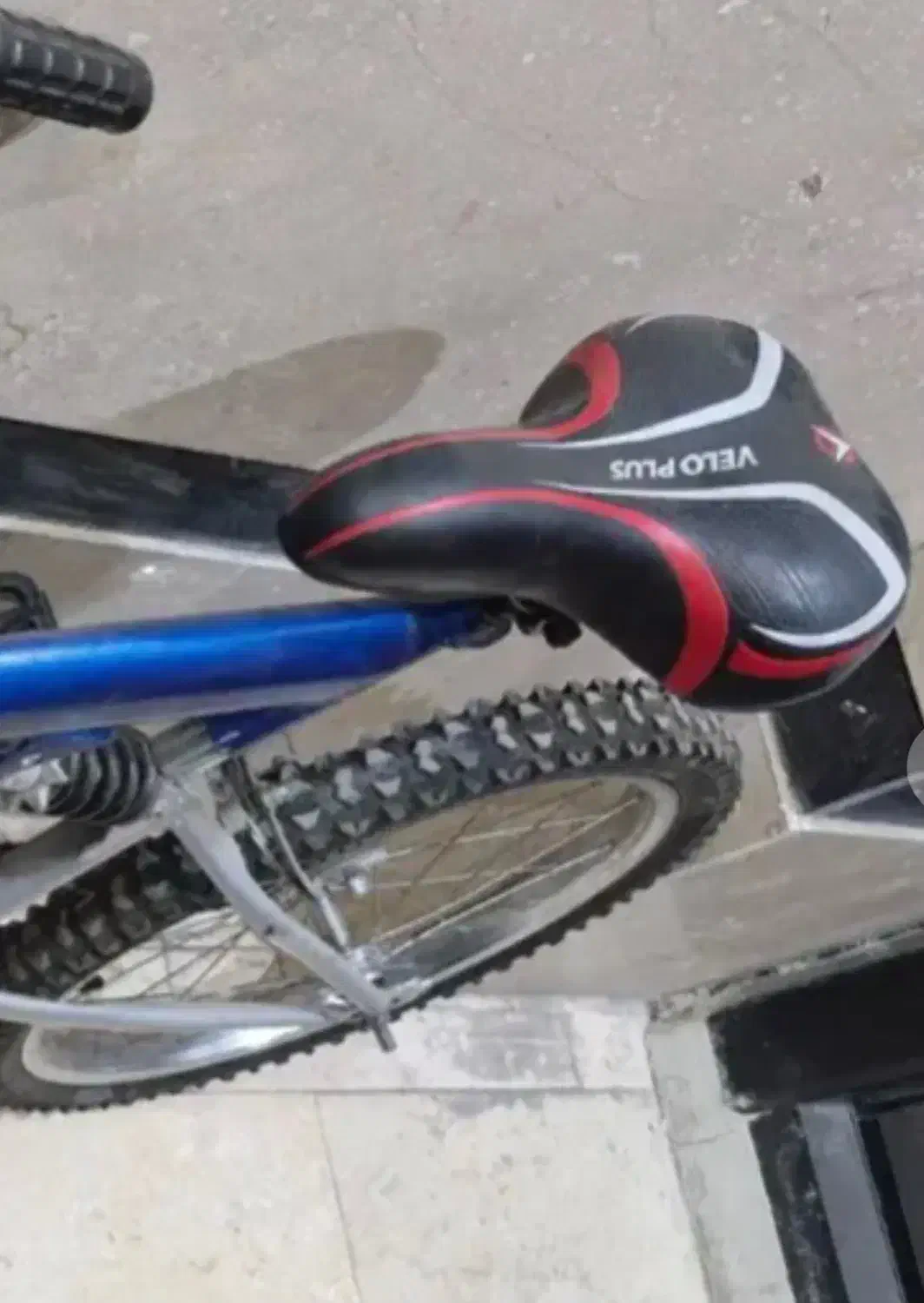 دوچرخه سایز بزرگ ۲۰ تمیز لاستیک و صندلی نو نو|دوچرخه، اسکیت، اسکوتر|تهران, افسریه شمالی|دیوار