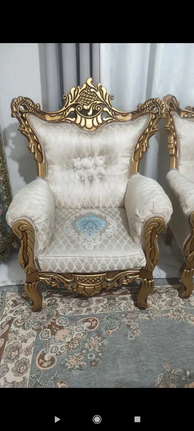 مبل ۷نفره کلاسیک|مبلمان خانگی و میز عسلی|اسلامشهر, شهرک سعیدیه|دیوار