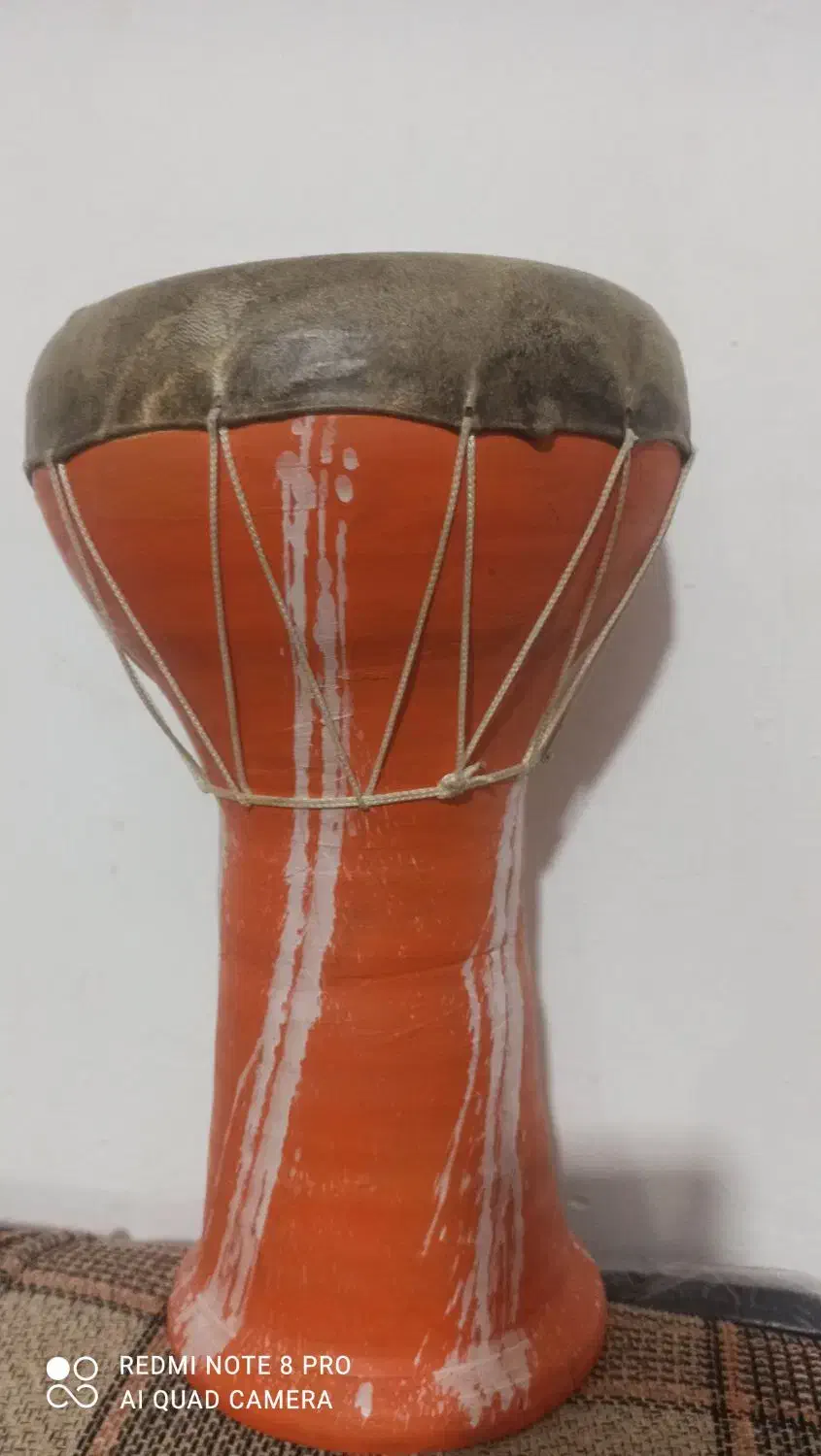 تنبک سالم|سازهای سنتی|کرمانشاه, |دیوار