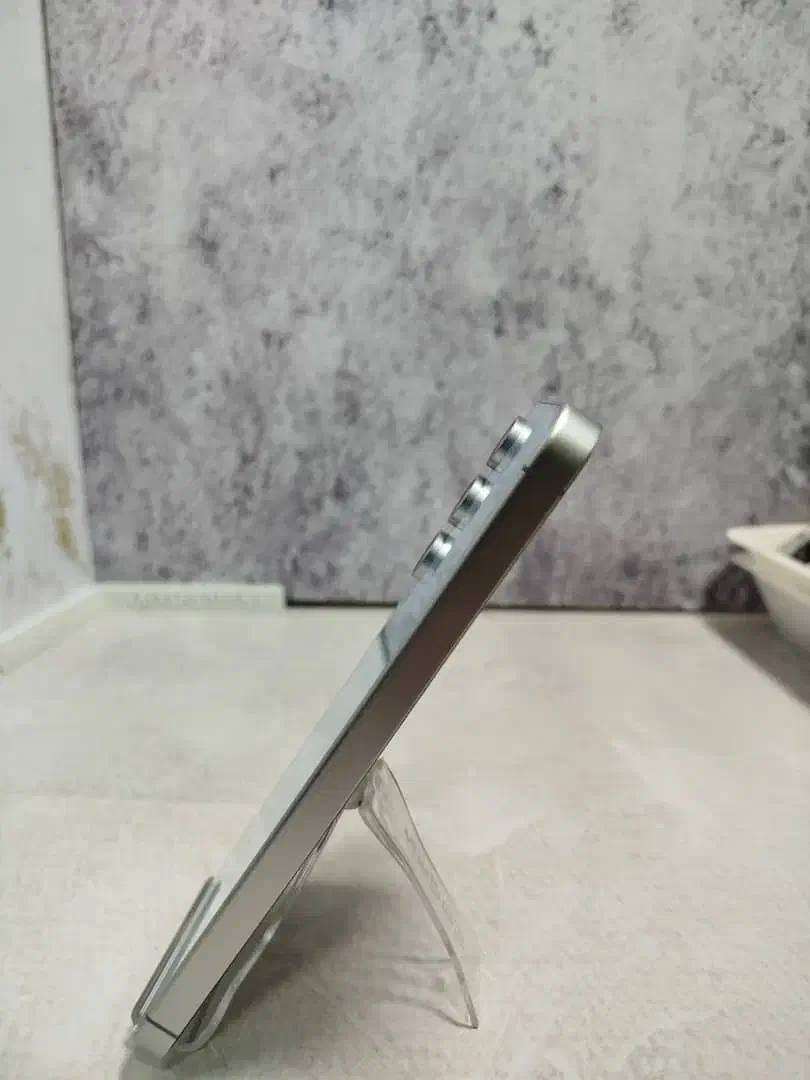 Samsung S24FE|موبایل|دزفول, |دیوار