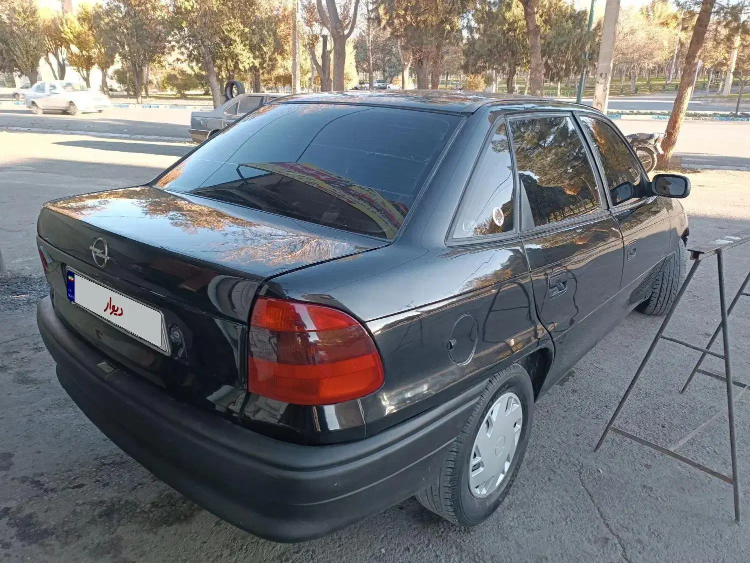 اپل استرا مدل 1995|خودرو کلاسیک|تهران, مرزداران|دیوار