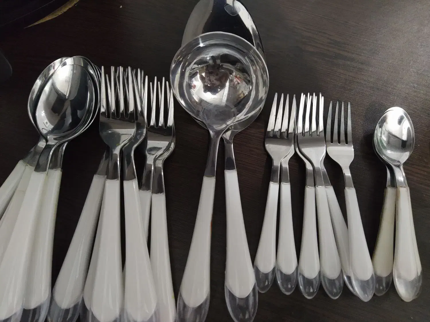 قاشق و چنگال|ظروف سرو و پذیرایی|برخوار, |دیوار