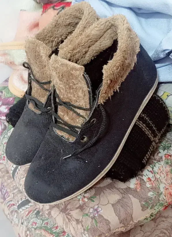 کفش زمستانه مخمل و گرم|کیف، کفش، کمربند|شهرکرد, |دیوار