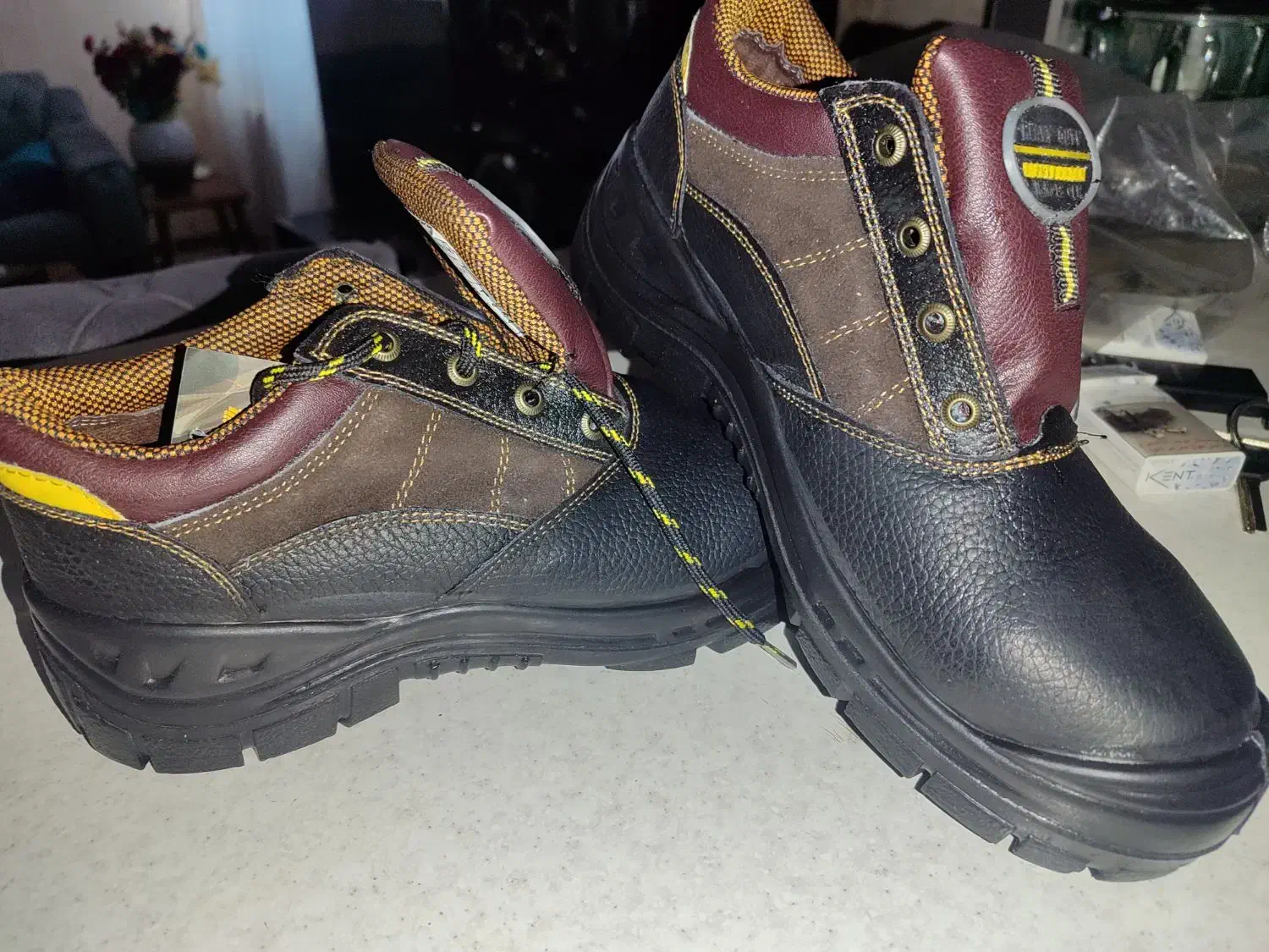 کفش کار سایز 41نو|کیف، کفش، کمربند|محمدیه-قزوین, |دیوار