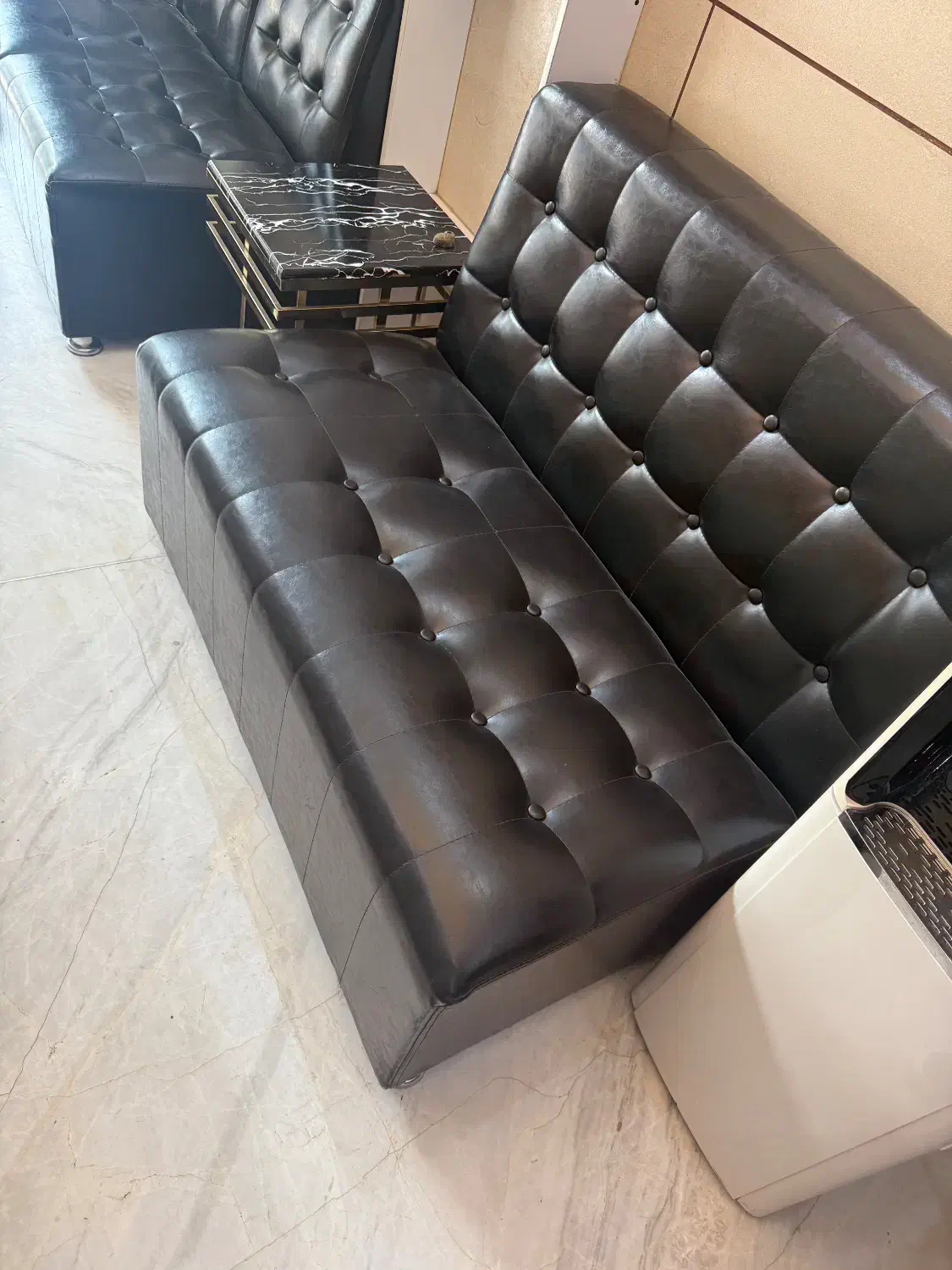 ست میز مدیریت سلطنتی با کانتر و  صندلی و مبل|مبلمان اداری|تهران, ولنجک|دیوار