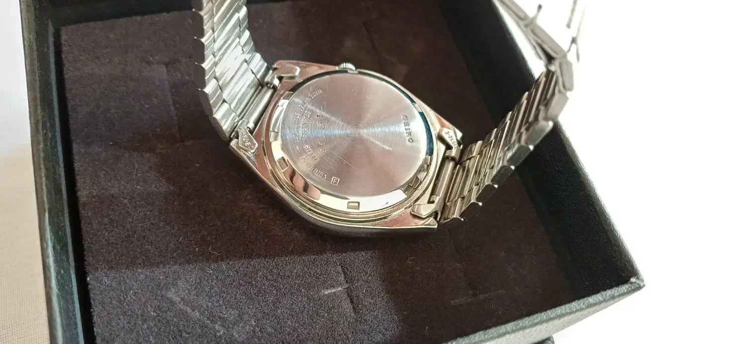 ساعت سیکو کلکسیونی نو|کلکسیون اشیاء عتیقه|ساری, |دیوار