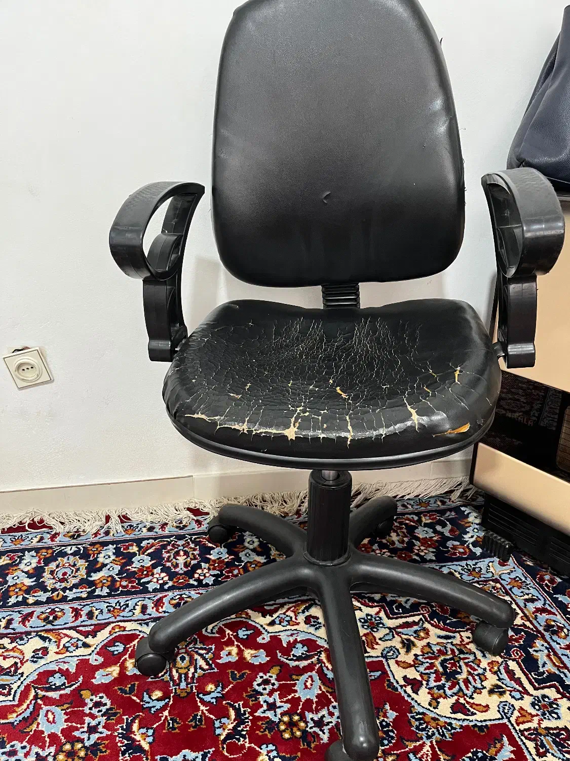 صندلی کامپیوتر|میز تحریر و کامپیوتر|نوشهر, |دیوار