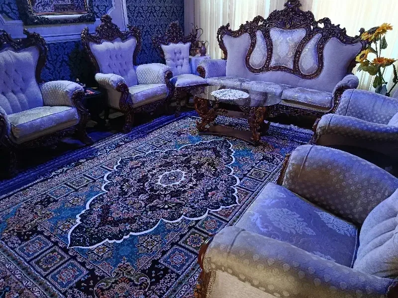 فروش مبل و میز وسط نوی نو یکسال خریدم.|مبلمان خانگی و میز عسلی|آمل, |دیوار