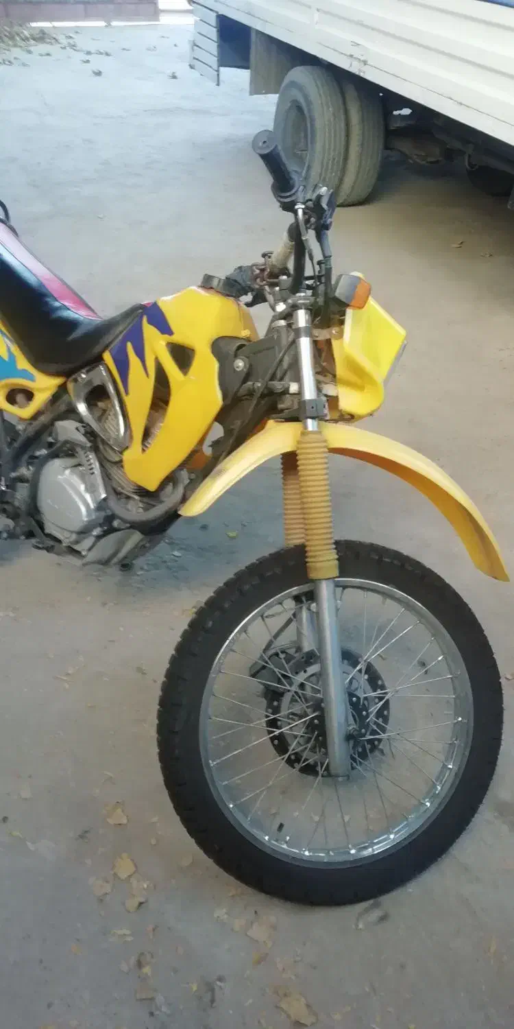 تریل GY چند سال خواب|موتورسیکلت|کرمان, |دیوار