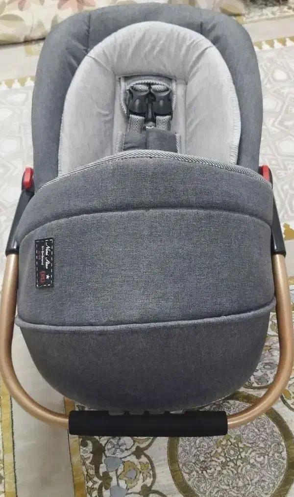 کریر|کالسکه و لوازم جانبی|قم, نخودی|دیوار