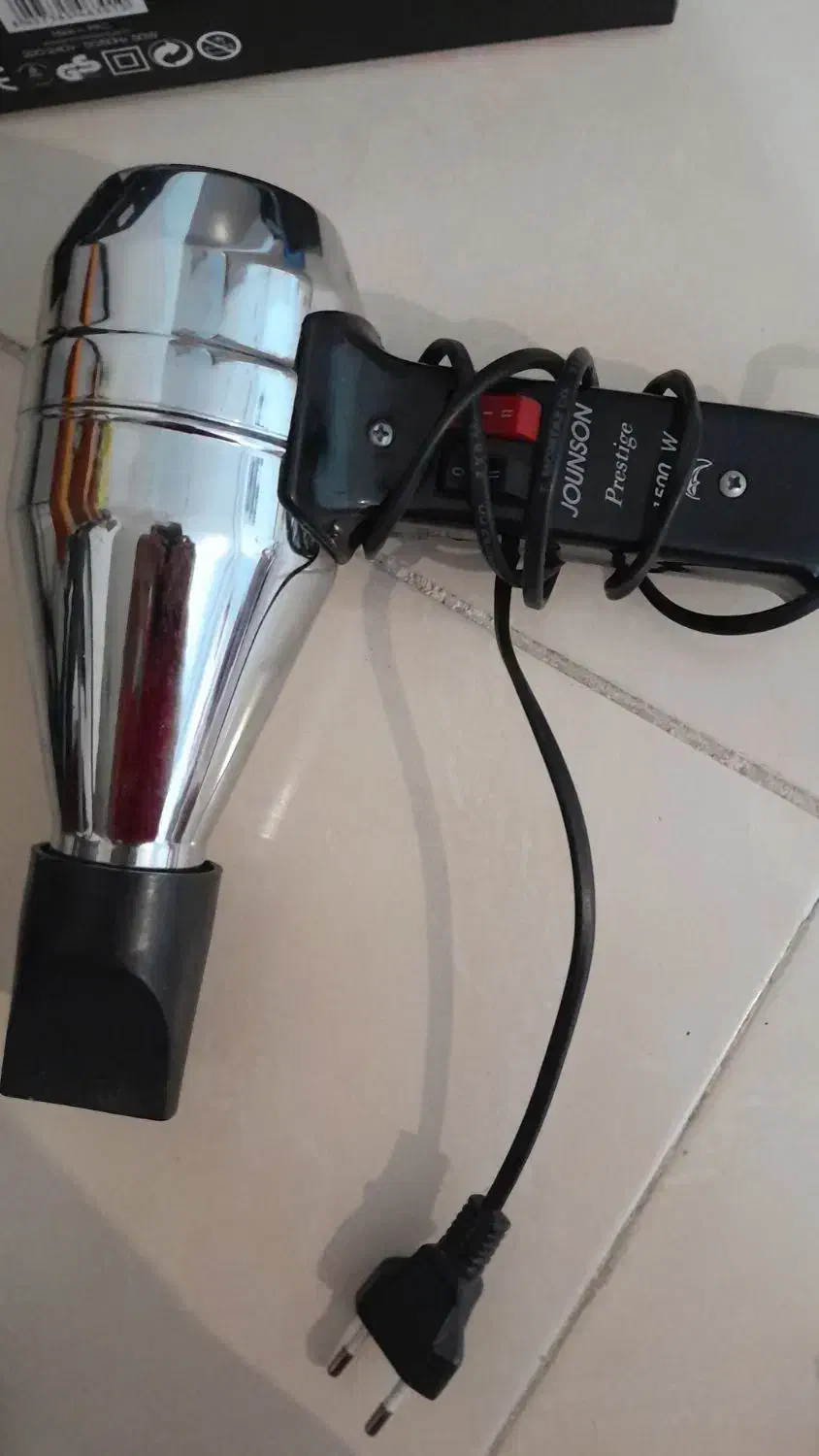 سشوار جانسون|آرایشی، بهداشتی، درمانی|شاهین‌شهر, مسکن مهر|دیوار