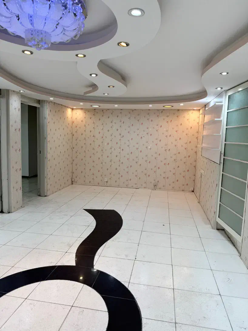 رهن و اجاره سوییت تجاری مناسب برای سالن آرایش|اجارهٔ دفتر کار، اتاق اداری، مطب|صومعه‌سرا, |دیوار