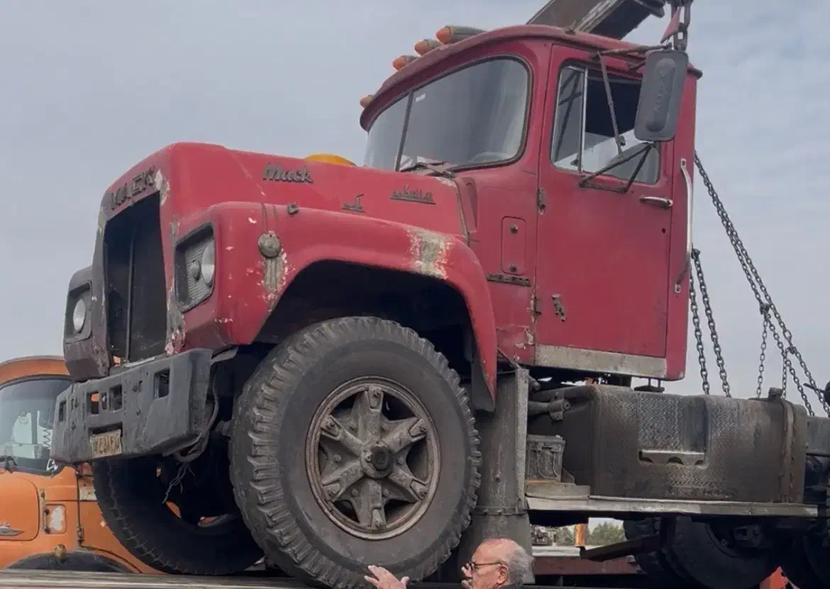 خرید کشنده اسقاط|خودرو سنگین|تهران, صادقیه|دیوار