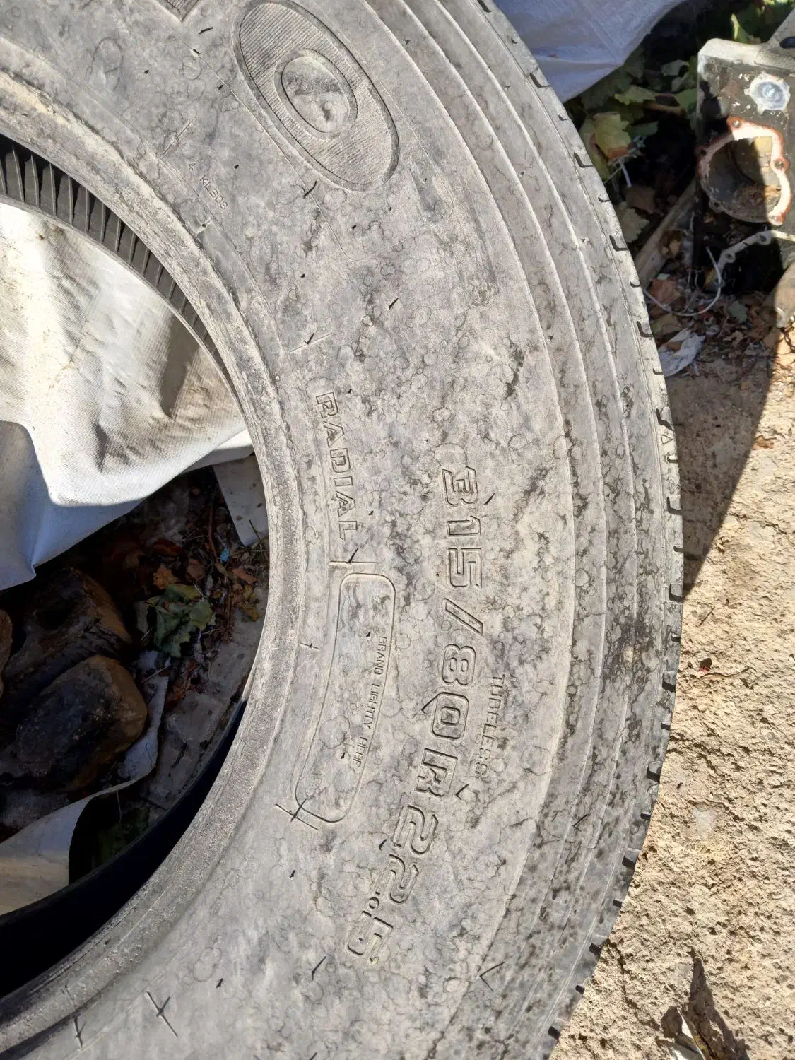 لاستیک کارکرده سنگین|قطعات یدکی و لوازم جانبی|زرقان, |دیوار