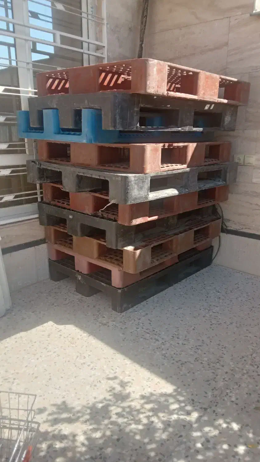 پالت پلاستیکی|فروشگاه و مغازه|شیراز, شهرک گلها|دیوار