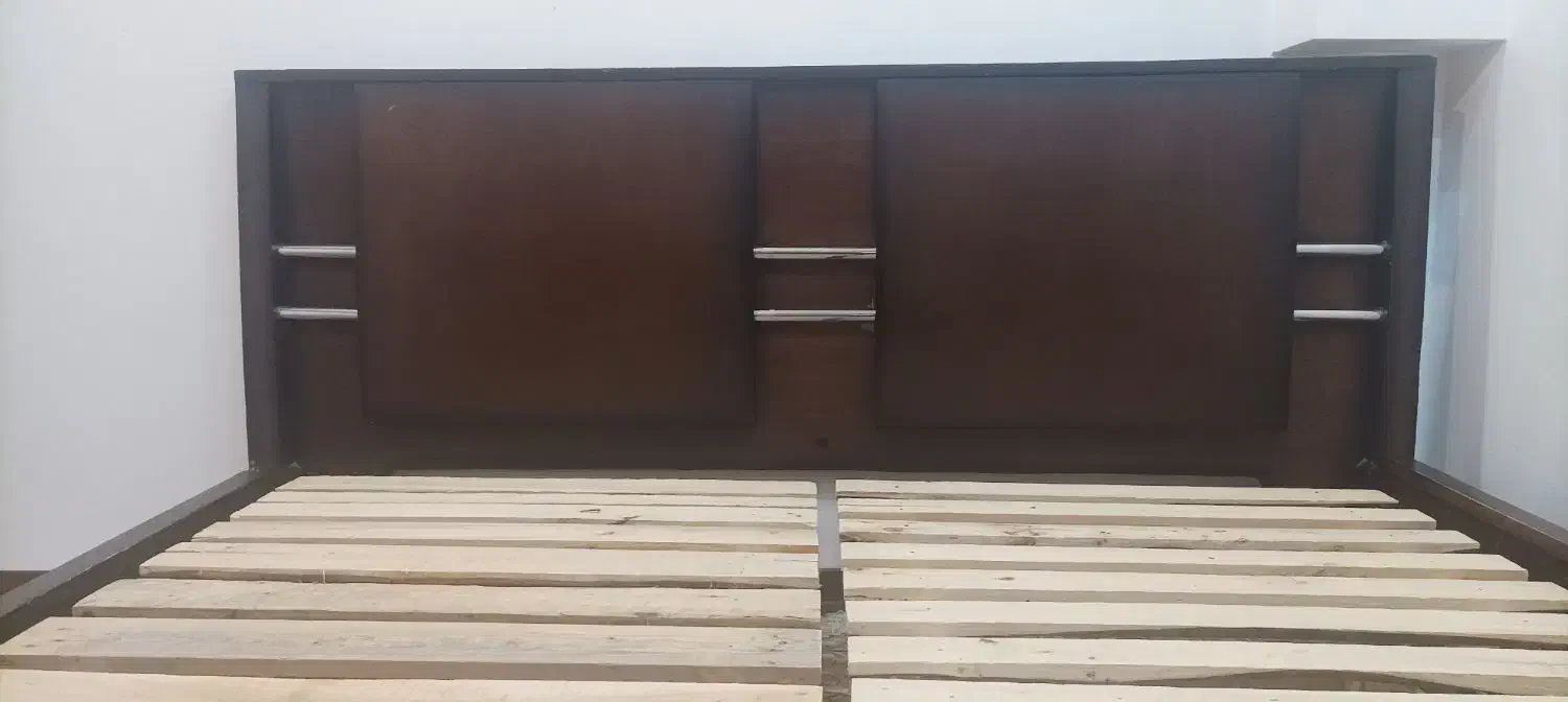 تخت خواب دو نفره|تخت و سرویس خواب|شیروان (خراسان), |دیوار