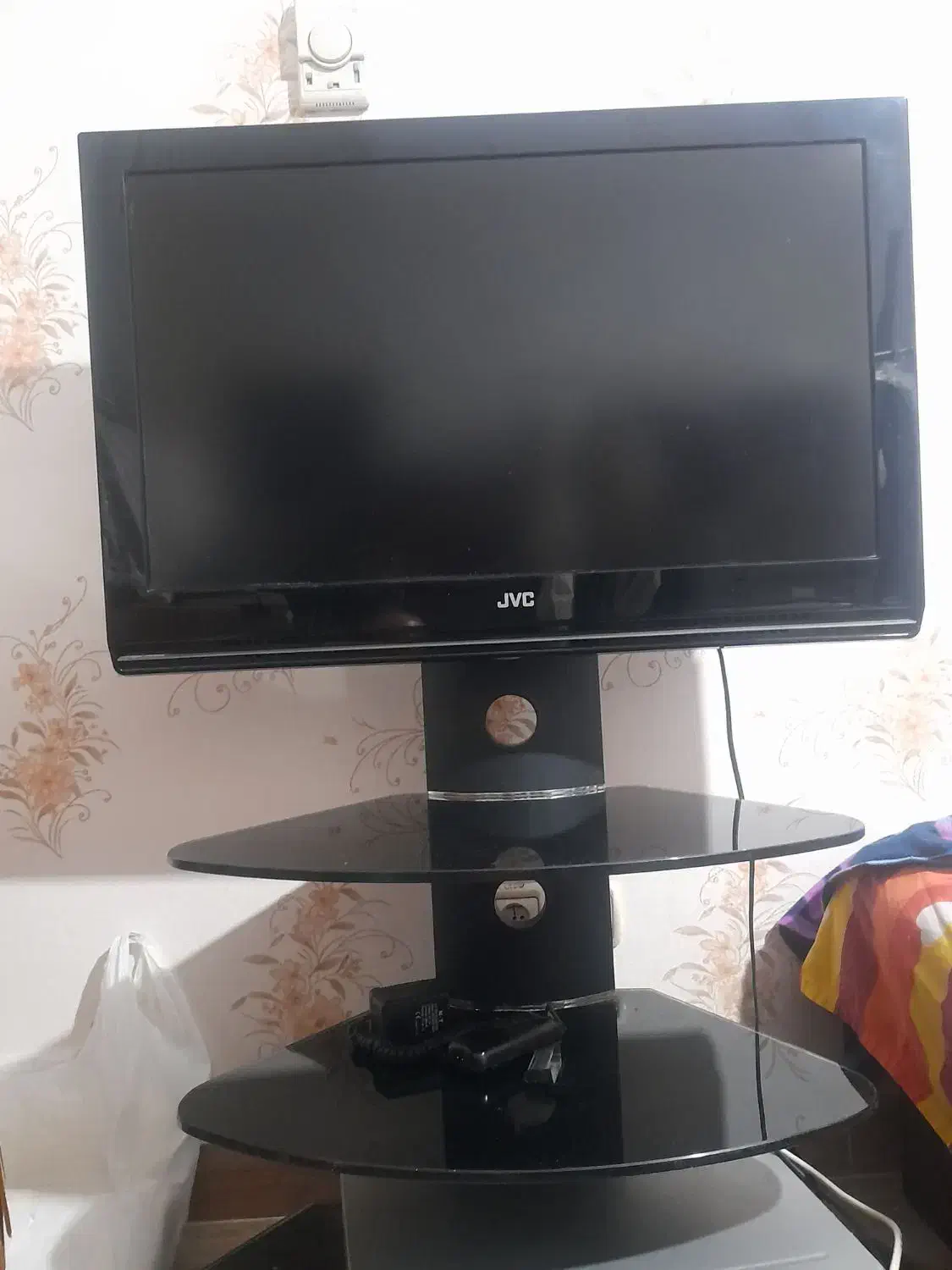 تلویزیون ال سی دی jvc|تلویزیون و پروژکتور|تهران, باغ فیض|دیوار