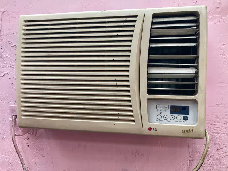 کولر اسپیلت سامسونگ و کولر پنجره ای ال جی|کولر گازی و فنکوئل|رشت, کوی غلام نیا|دیوار