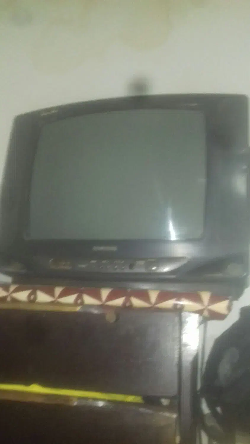 تلوزیون سامسونگ21اینچ|تلویزیون و پروژکتور|خمین, |دیوار