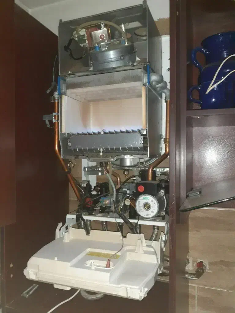 پکیج آبگرمکن شوفاژبخاری تعمیرات سرویس کار رسوبگیری|آبگرمکن، پکیج، شوفاژ|مشهد, الهیه|دیوار