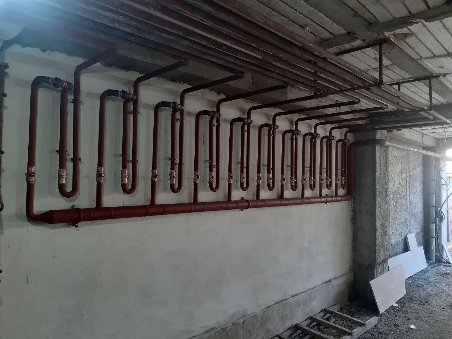 کارگر جوشکاری گاز|استخدام معماری، عمران و ساختمانی|رشت, پیرکلاچای|دیوار