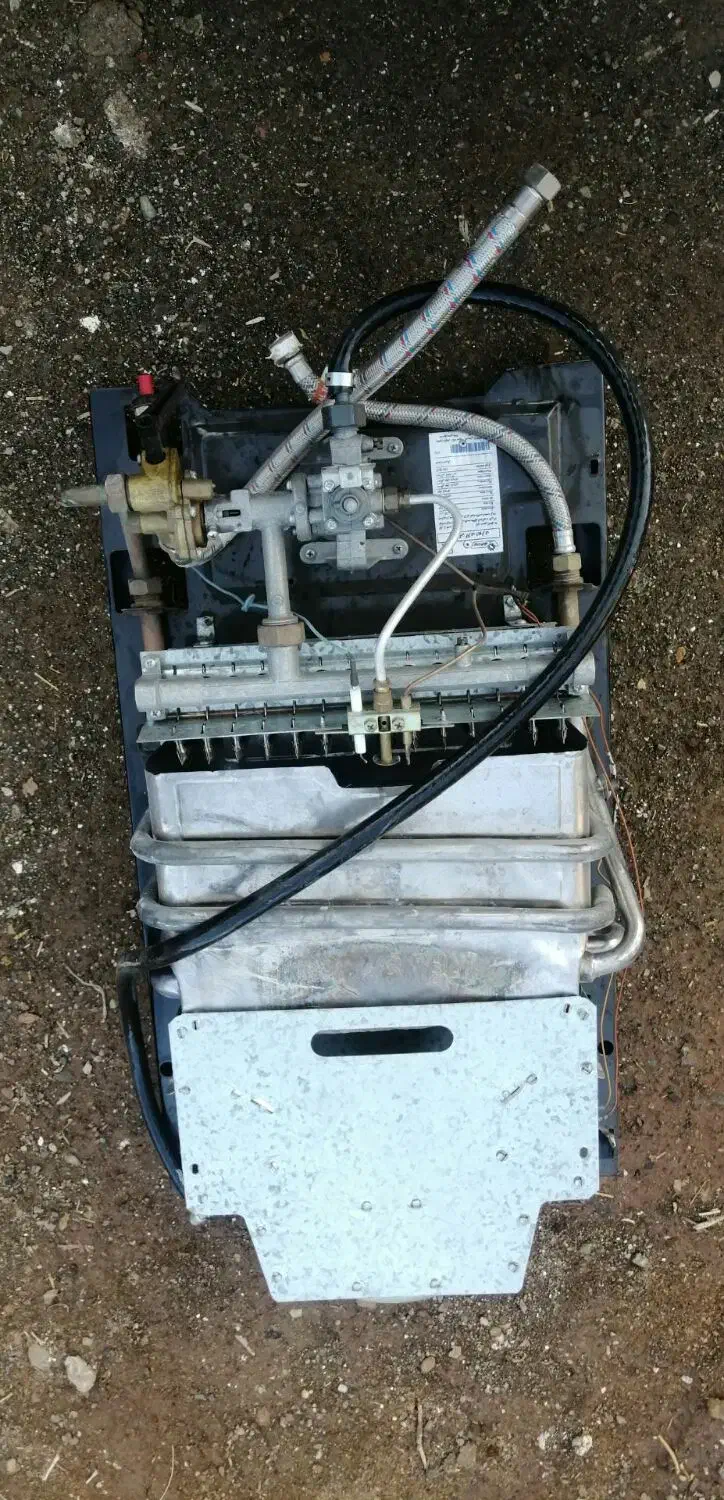 ابگرمکن سالم|آبگرمکن، پکیج، شوفاژ|زاوه, |دیوار